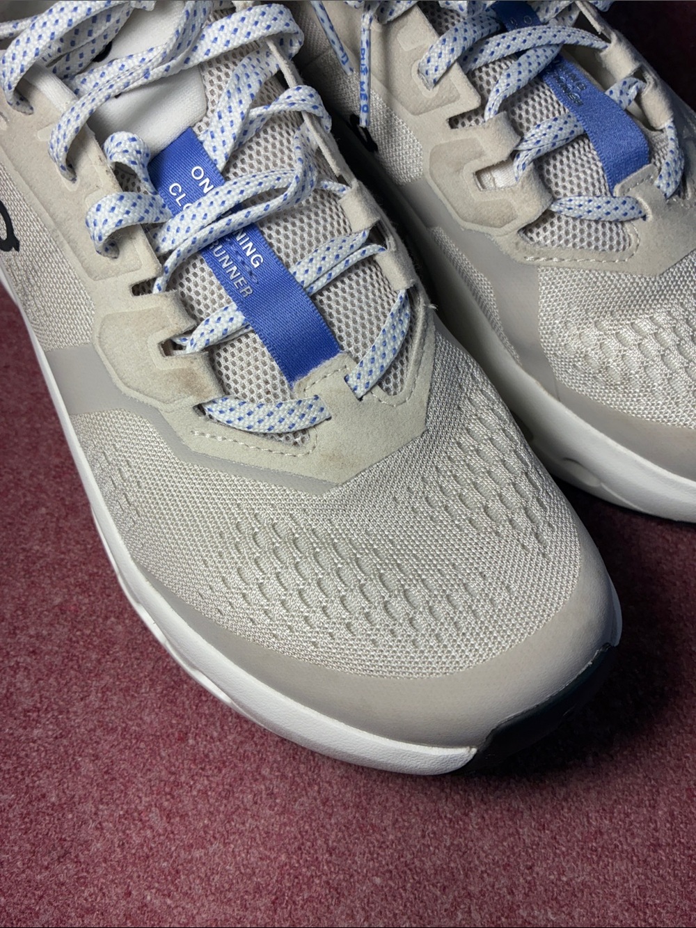 ON RUNNING Cloudrunner Performance Active Shoes - Picture 8 of 16